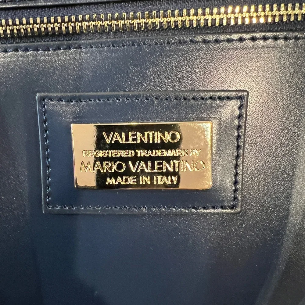 Mario Valentino NWT Large Smooth Leather Tote Bag Made in Italy w/ Dust Bag - Picture 9 of 17